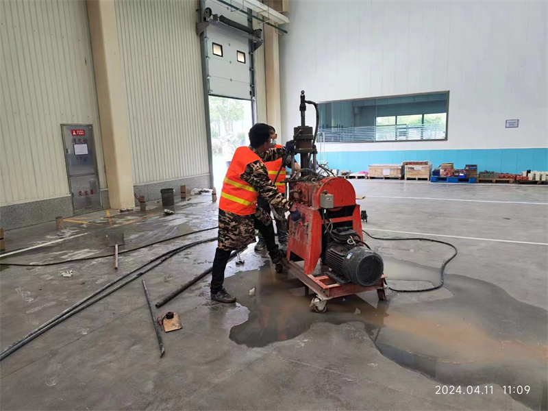 西吉厂房地面下沉塌陷注浆加固施工